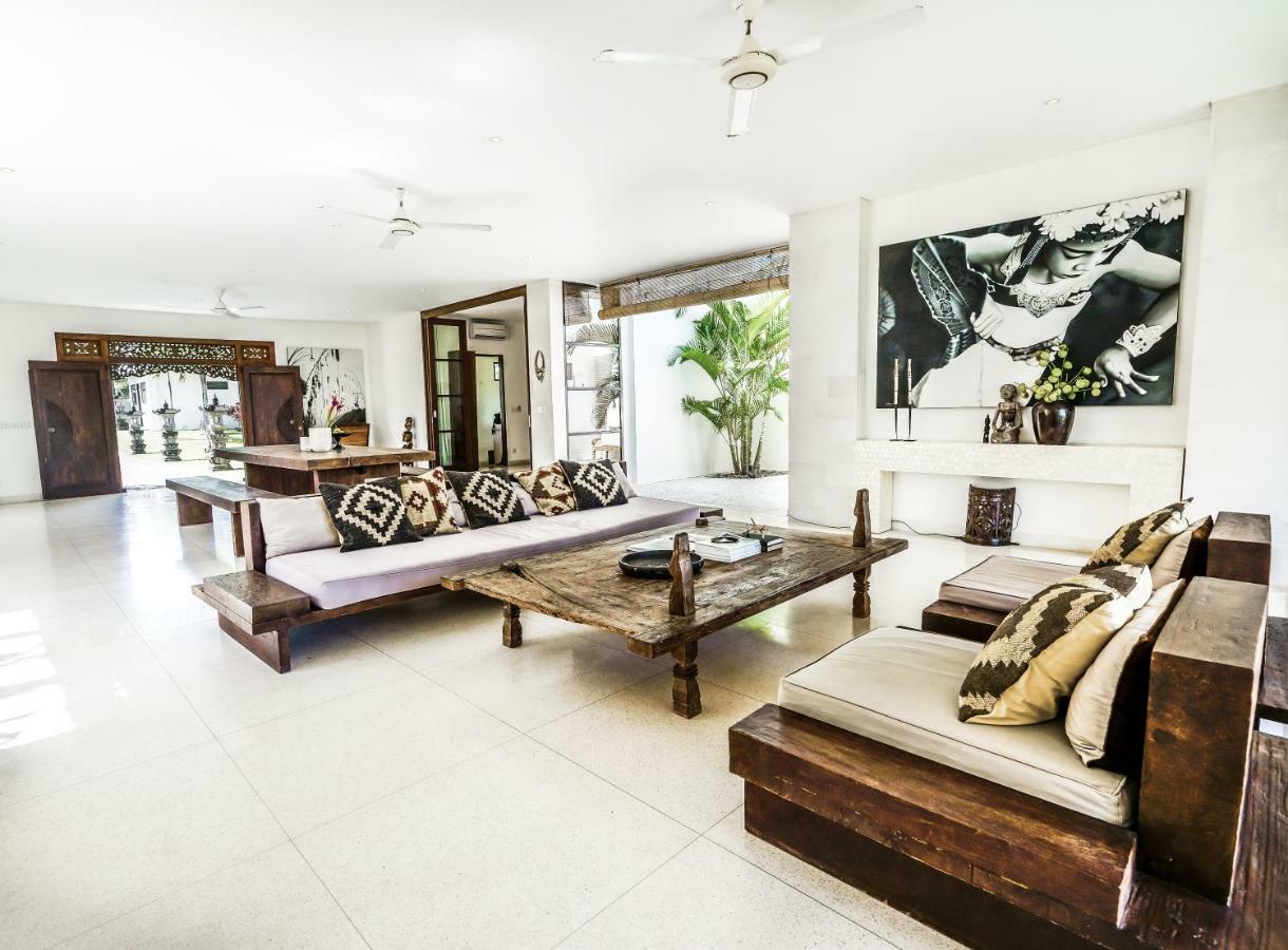 Pantai Hitam Villa Selemadeg المظهر الخارجي الصورة