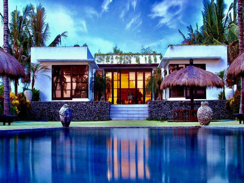 Pantai Hitam Villa Selemadeg المظهر الخارجي الصورة